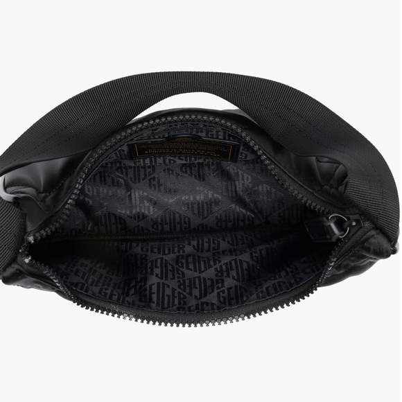 Beautiful Shoulder Bag  NWT - Picture 4 of 4